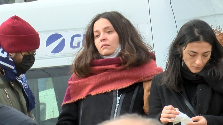 Bolu'daki trafik kazasında ölen aile üyeleri İstanbul'da toprağa verildi  