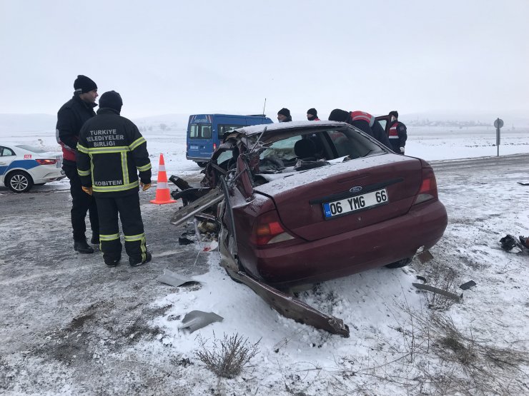 'Buzlanma' kazası: 4 yaralı