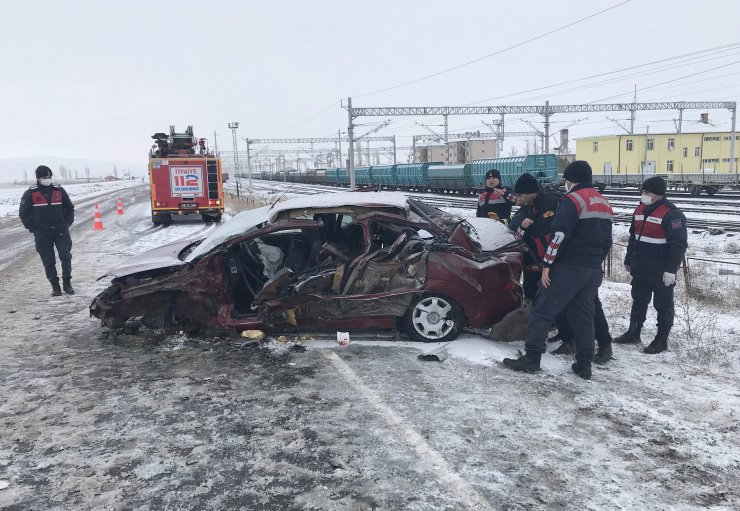 'Buzlanma' kazası: 4 yaralı