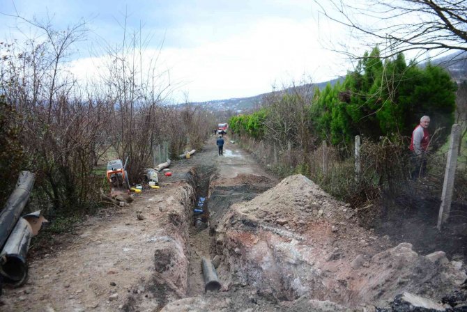 Doğal gaz boru hattı alev topuna döndü
