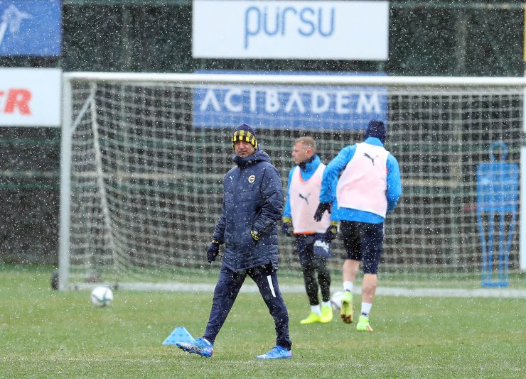 Fenerbahçe taktik çalıştı 