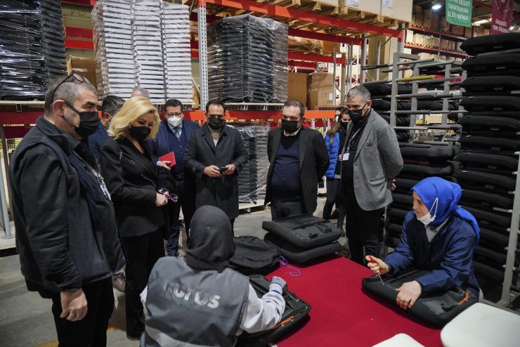 Kendi kargo uçağını üretecekler!