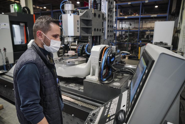 Kendi kargo uçağını üretecekler!