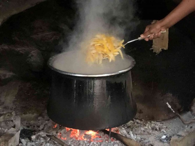 Para etmeyen narenciye şekerleme oldu, kilosu 200 TL