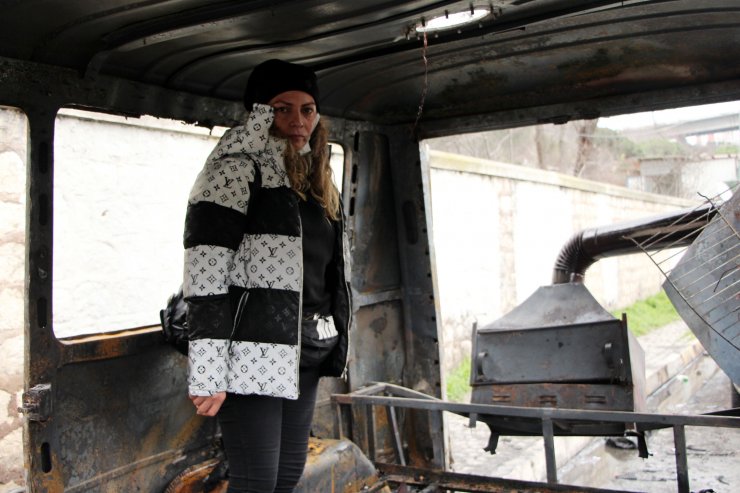 Tehditler, baltayla saldırı, kundaklama... Köftecilik yapan kadının dramı