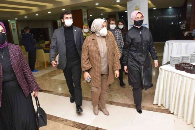 AK Parti Kadın Kolları Başkanı Keşir: "AK Parti bir kadın hareketidir"