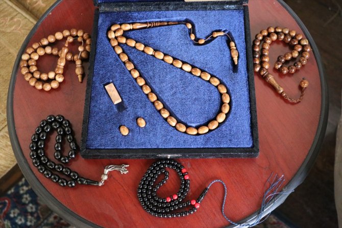 Koleksiyoner, tespih kültürüne araştırmalarıyla ışık tutmaya çalışıyor