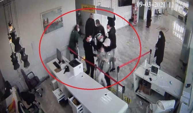 Hastanede sağlık çalışanına saldıran genç kıza 1 yıl 10 gün hapis