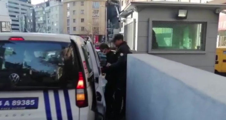 Otomobillerden hırsızlık yapan şüpheli yakalandı