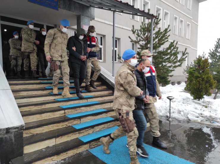 Uyuşturucu operasyonuna 4 tutuklama