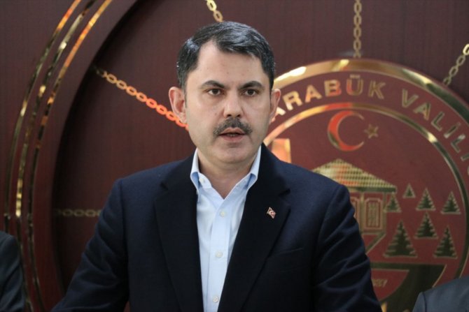 Bakan Kurum: Gece gündüz çalışmaya devam edeceğiz