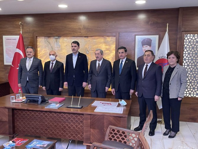 Bakan Kurum: Gece gündüz çalışmaya devam edeceğiz