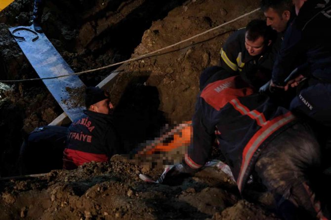 Göçük altında kalan işçinin cesedine ulaşıldı