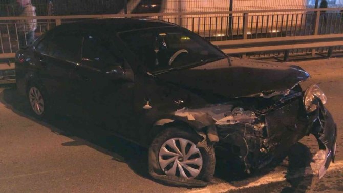 Makas atan sürücü kazaya neden oldu: 2 yaralı