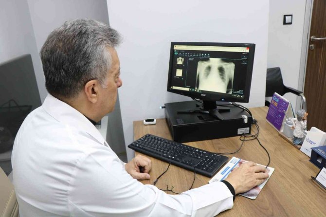 Uzmanlar, Kovid-19’un birkaç ay içerisinde biteceğini öngörüyor