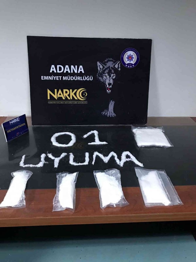 Bal kovasından uyuşturucu çıktı