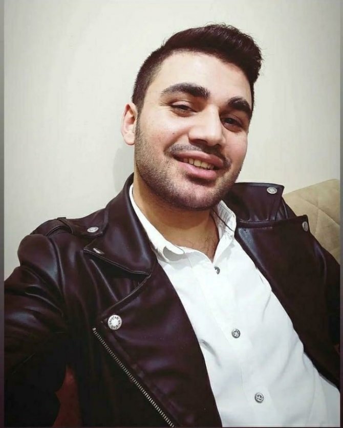 Bariyerlere çarpan araç sürücüsü hayatını kaybetti