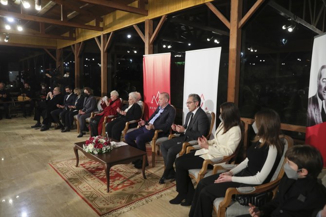 Cumhurbaşkanı Erdoğan: Alçak oyunları bozacak kararlılığa sahibiz!