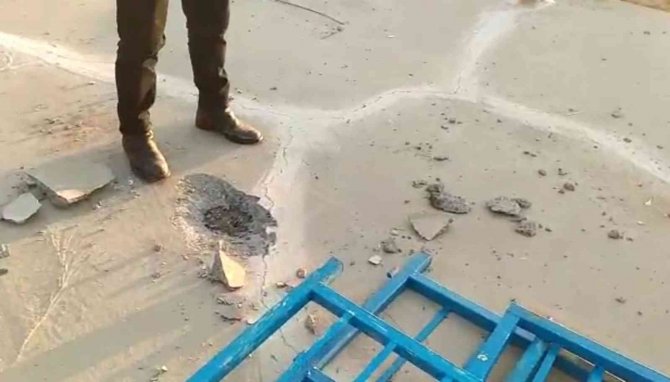 Evin damına yıldırım düşmesi sonucu birçok ev eşyası yandı