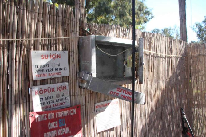 Hırsızlar yüzünden işletmesini kapatacak