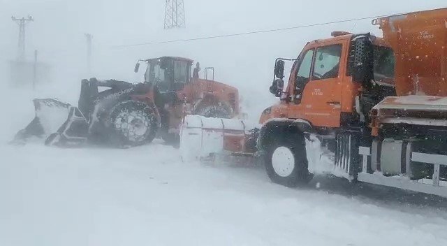 Kar savaşçıları görev başında