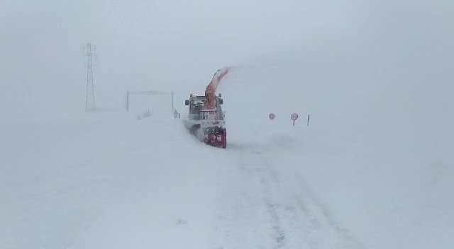 Kar savaşçıları görev başında