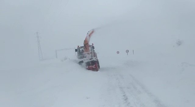 Kar savaşçıları görev başında