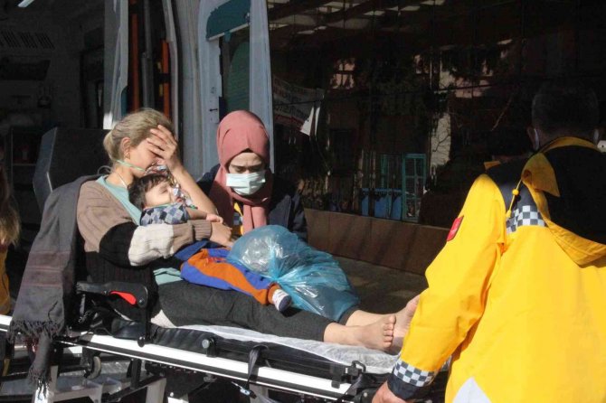 Karbonmonoksit gazından 11 kişi zehirlendi