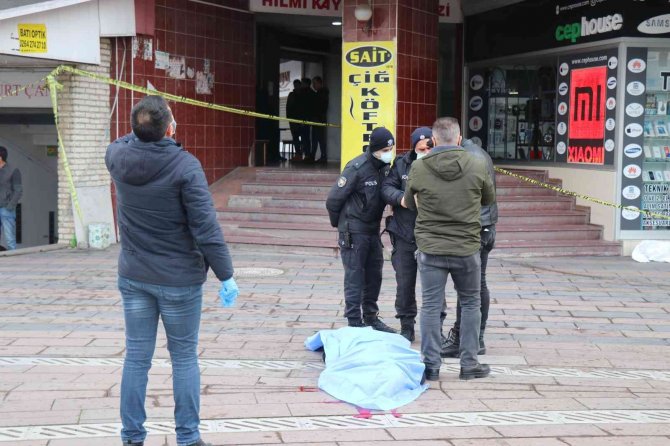 Şehir merkezinde şok olay, görenler oraya koştu