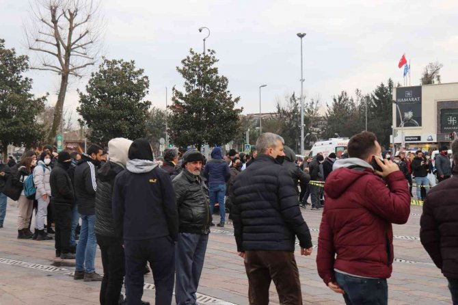 Şehir merkezinde şok olay, görenler oraya koştu