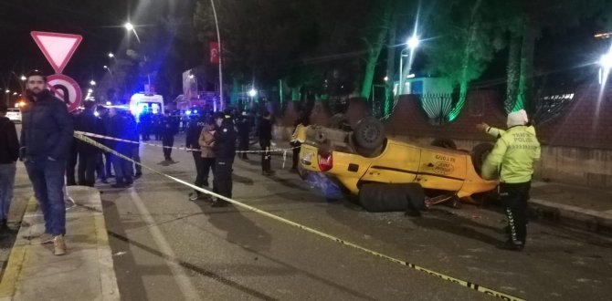 Trafik kazası: 1 ölü, 6 yaralı