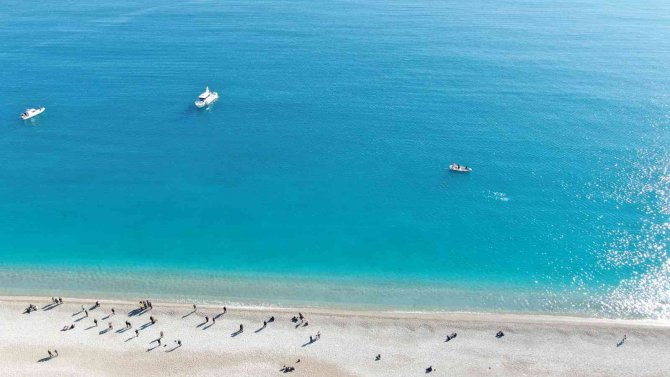 14 gündür haber alamadığı oğlunun, arama çalışmalarını gözyaşları içinde takip etti