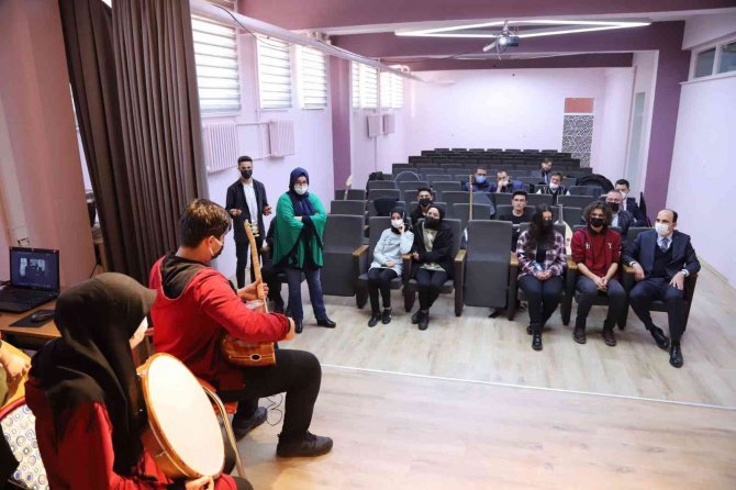 Başkan Altay: “Öğrencilerimizin yerel yönetimlere katkısı çok önemli”