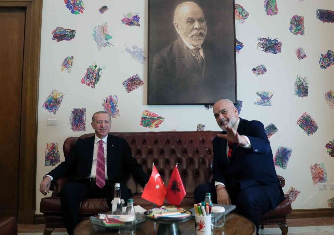 Cumhurbaşkanı Erdoğan, Arnavutluk Başbakanı Edi Rama ile görüştü