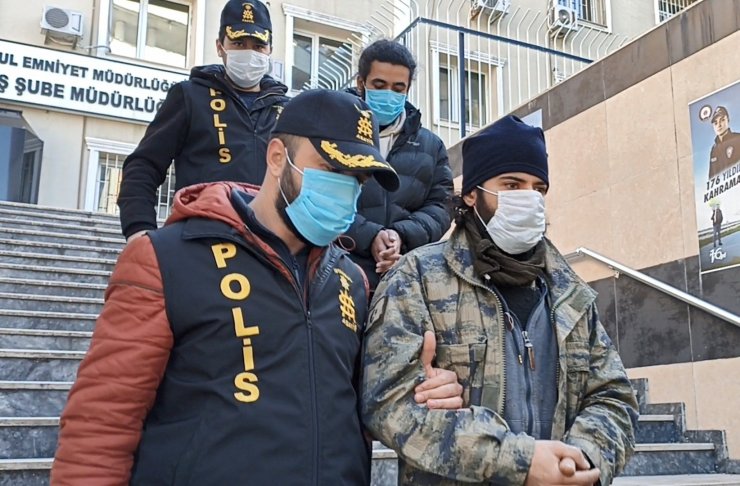 İstanbul'da şasi numaraları değiştirilmiş cip operasyonu 