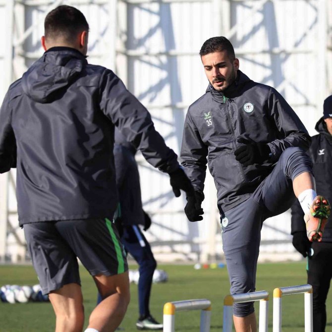 Konyaspor, Adana Demirspor maçı hazırlıklarını tamamladı
