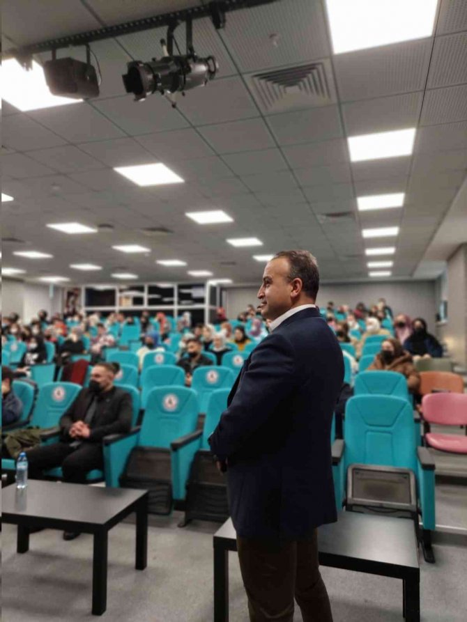 KTO Karatay’da 21. yüzyıl yetkinlikleri kampı