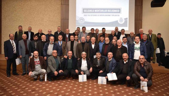 Selçuklu muhtarları istişare toplantısında buluştu