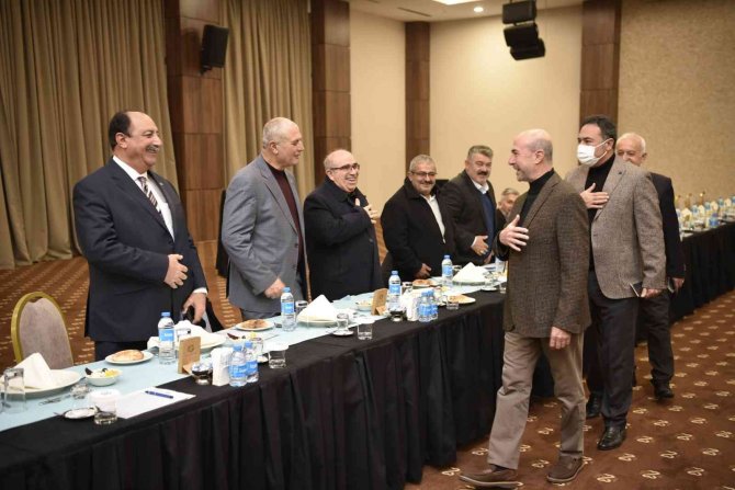 Selçuklu muhtarları istişare toplantısında buluştu