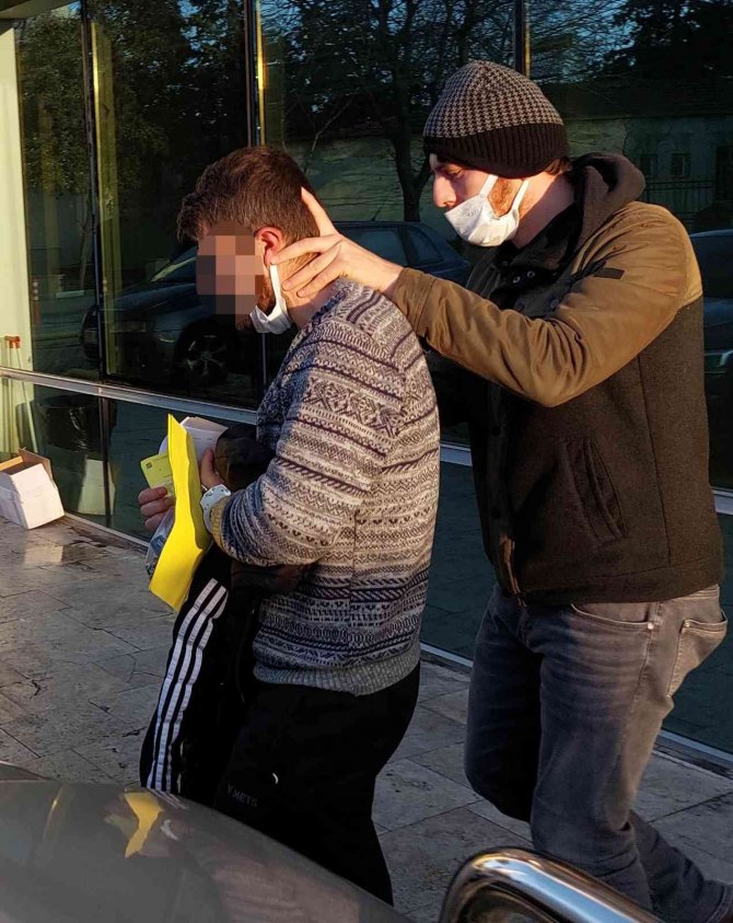 Uyuşturucu ticaretinden tutuklandı