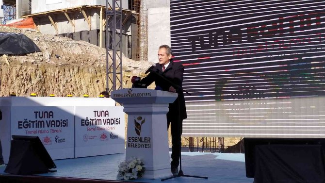 Bakan Özer’den öğretmenlere “ev ödevi” çağrısı