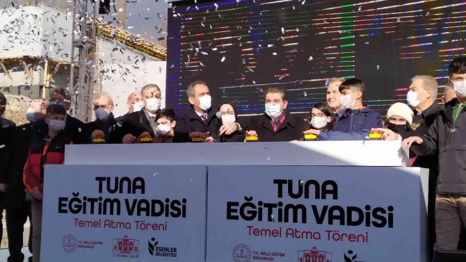 Bakan Özer’den öğretmenlere “ev ödevi” çağrısı