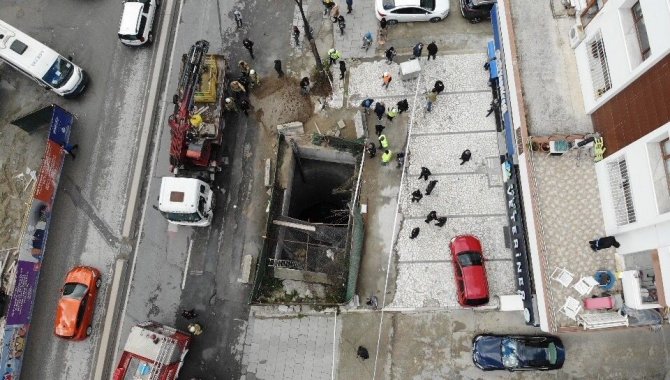 Metro inşaatına düşen işçi ağır yaralandı