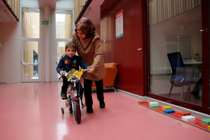 Konya'da otizmli çocukların geleceği erken tanı ve tedaviyle şekilleniyor