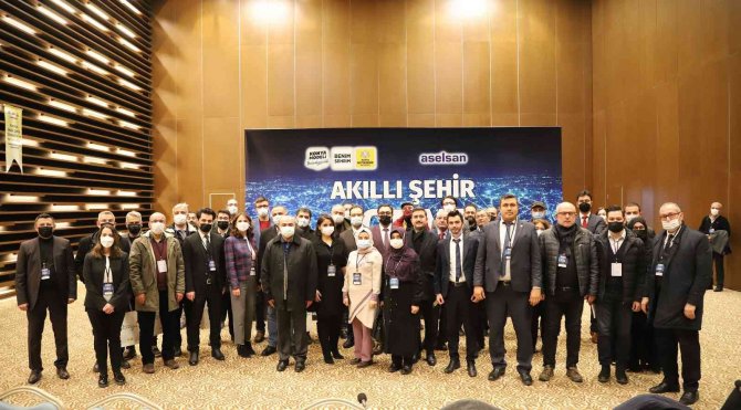 Büyükşehir Akıllı Şehircilik alanında faaliyet gösteren paydaşları buluşturdu