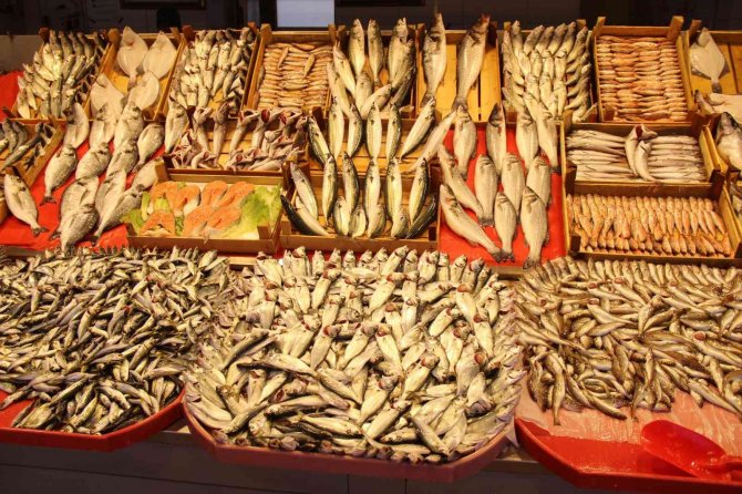 Dün 50 liraydı, bugün 35’e düştü