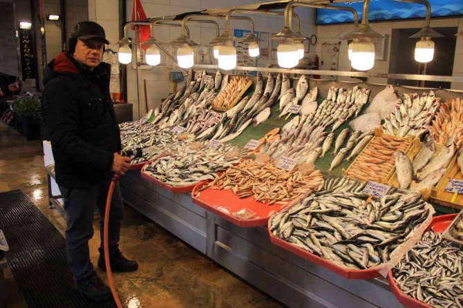 Dün 50 liraydı, bugün 35’e düştü