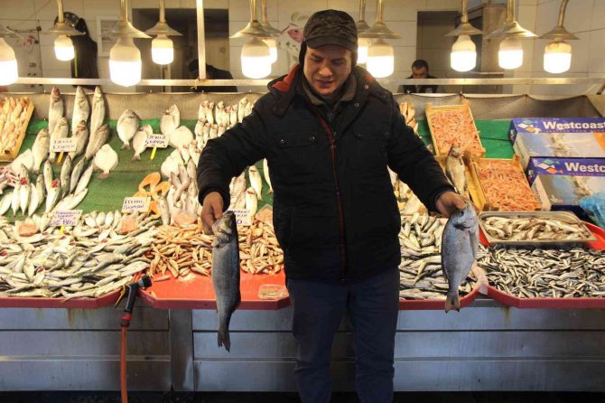 Dün 50 liraydı, bugün 35’e düştü