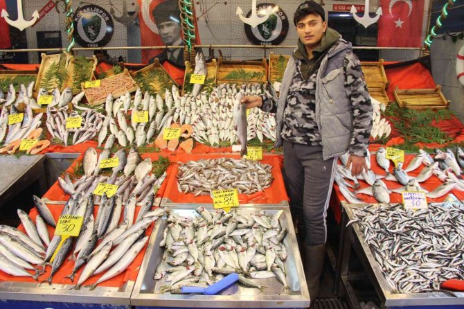 Dün 50 liraydı, bugün 35’e düştü