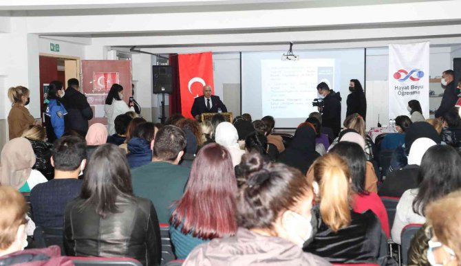 Mersin’de ’KADES’ uygulaması tanıtıldı